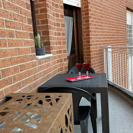 Διαμέρισμα 105 - Su Due Livelli In Zona Tranquilla Soliera