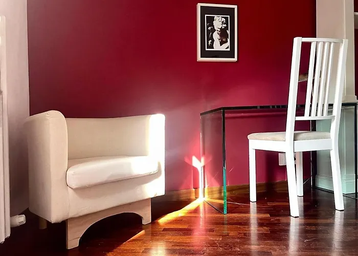 105 - Su Due Livelli In Zona Tranquilla