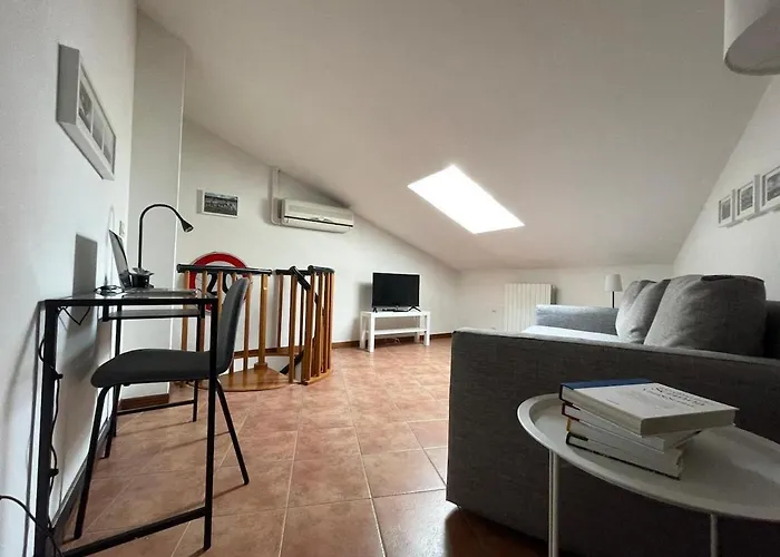 Appartamento 105 - Su Due Livelli In Zona Tranquilla